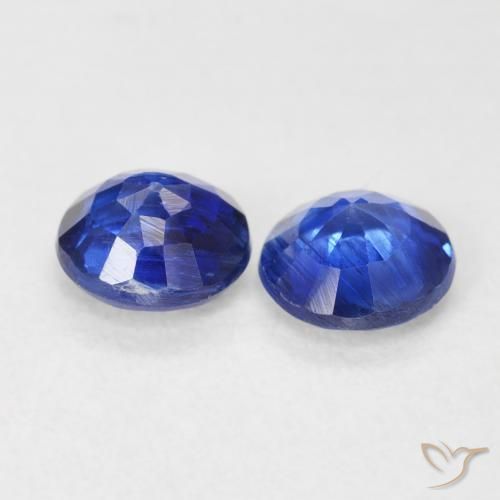 Shop natural 1.20ct 濃いアズールブルー カイヤナイト gems, ラウンド, from ネパール at GemSelect. In stock, global shipping!