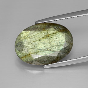 9.85カラットの天然マルチカラーラブラドライト、オーバルカット、オペーク