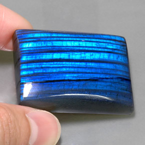 111.35カラットの天然マルチカラーラブラドライト、バゲット、半透明