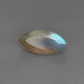 3.55カラットの天然グレーブルーシーンラブラドライト（14.3×7.3 mm・透明）