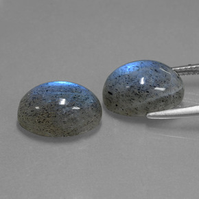 カラットの天然グレーブルーシーンラブラドライト（13.3×9.1 mm・オーバルカット）
