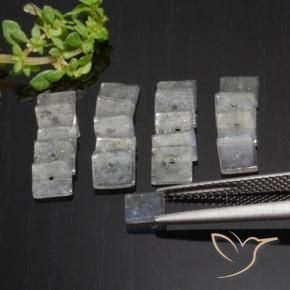 Shop natural 5.46ct マルチカラー ラブラドライト gems, 四角形, from マダガスカル at GemSelect. In stock, global shipping!