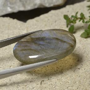 19.67カラットの天然マルチカラーラブラドライト、オーバルカット、半透明