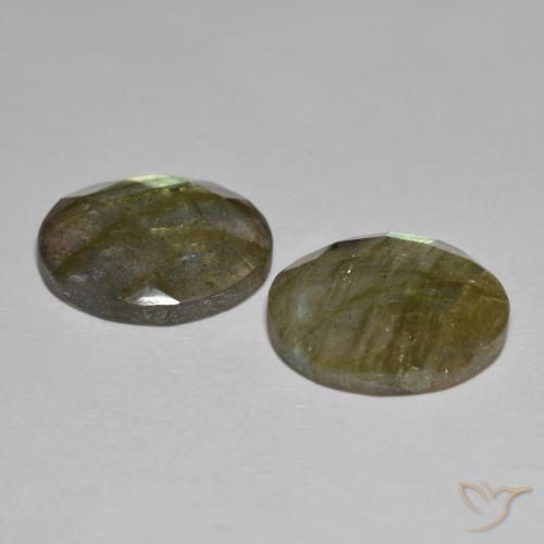 Shop natural 11.65ct マルチカラー ラブラドライト gems, ラウンド, from マダガスカル at GemSelect. In stock, global shipping!