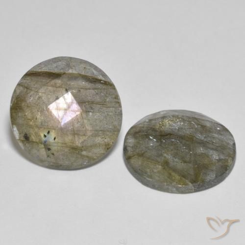 Shop natural 15.10ct マルチカラー ラブラドライト gems, ラウンド, from マダガスカル at GemSelect. In stock, global shipping!