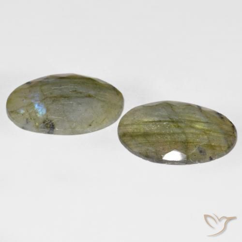 Shop natural 25.35ct マルチカラー ラブラドライト gems, 楕円形, from マダガスカル at GemSelect. In stock, global shipping!
