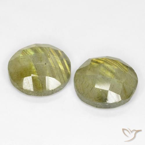 Shop natural 9.66ct マルチカラー ラブラドライト gems, ラウンド, from マダガスカル at GemSelect. In stock, global shipping!