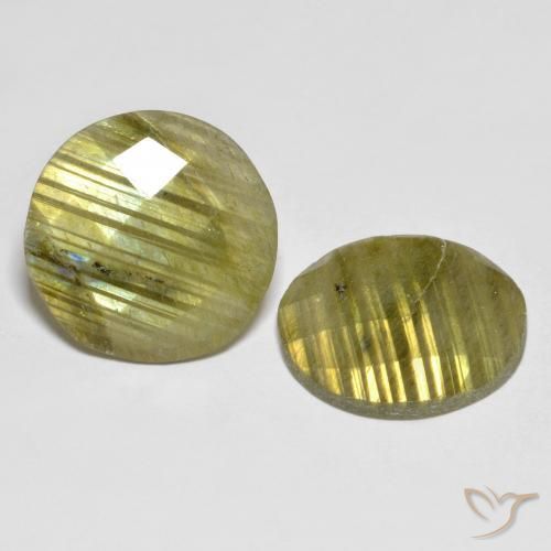 Shop natural 13.35ct マルチカラー ラブラドライト gems, ラウンド, from マダガスカル at GemSelect. In stock, global shipping!