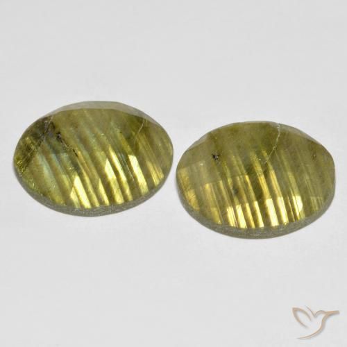 Shop natural 13.35ct マルチカラー ラブラドライト gems, ラウンド, from マダガスカル at GemSelect. In stock, global shipping!