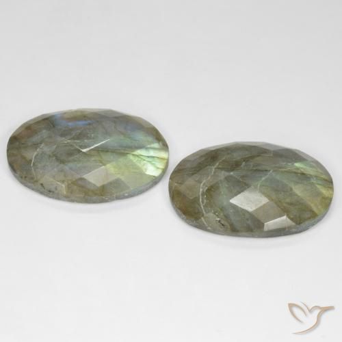 Shop natural 26.21ct マルチカラー ラブラドライト gems, 楕円形, from マダガスカル at GemSelect. In stock, global shipping!
