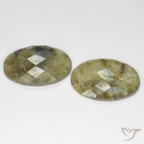 Shop natural 22.96ct マルチカラー ラブラドライト gems, 楕円形, from マダガスカル at GemSelect. In stock, global shipping!