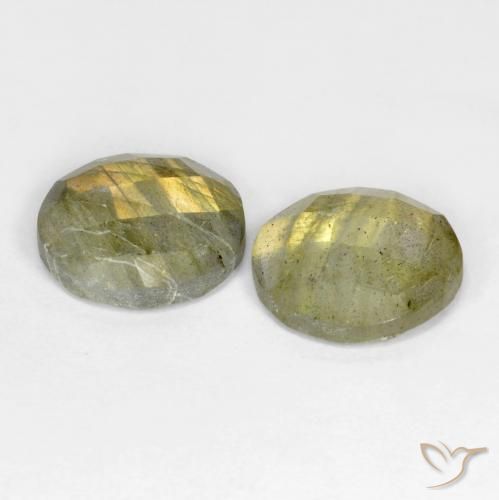 Shop natural 8.10ct マルチカラー ラブラドライト gems, ラウンド, from マダガスカル at GemSelect. In stock, global shipping!