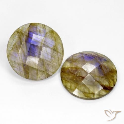 Shop natural 24.86ct マルチカラー ラブラドライト gems, ラウンド, from マダガスカル at GemSelect. In stock, global shipping!