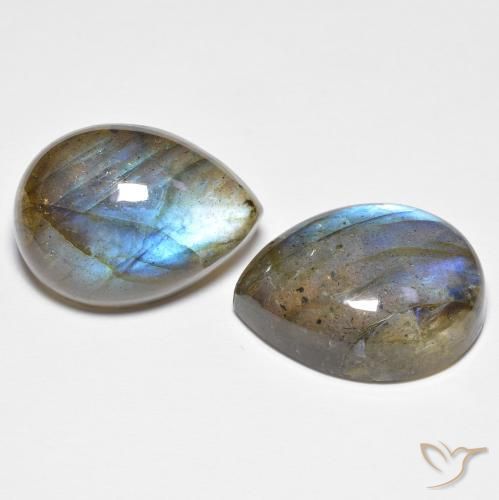 Shop natural 18.90ct マルチカラー ラブラドライト gems, 洋梨の形, from マダガスカル at GemSelect. In stock, global shipping!