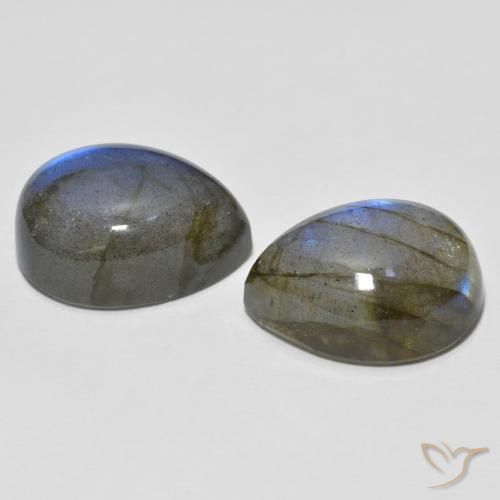 Shop natural 21.30ct マルチカラー ラブラドライト gems, 洋梨の形, from マダガスカル at GemSelect. In stock, global shipping!