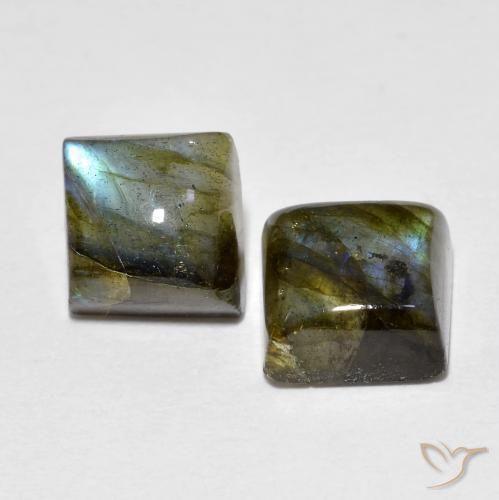 Shop natural 4.02ct マルチカラー ラブラドライト gems, 四角形, from マダガスカル at GemSelect. In stock, global shipping!
