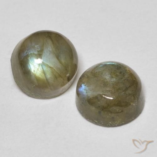 Shop natural 2.33ct マルチカラー ラブラドライト gems, ラウンド, from マダガスカル at GemSelect. In stock, global shipping!