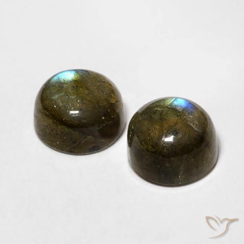 Shop natural 2.43ct マルチカラー ラブラドライト gems, ラウンド, from マダガスカル at GemSelect. In stock, global shipping!
