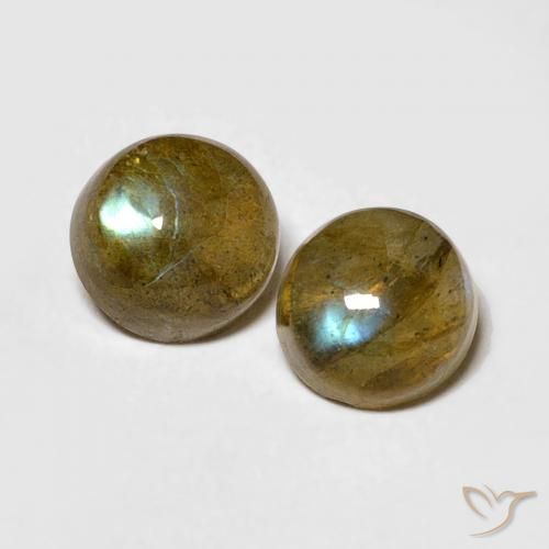 Shop natural 2.15ct マルチカラー ラブラドライト gems, ラウンド, from マダガスカル at GemSelect. In stock, global shipping!