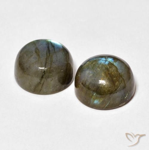Shop natural 7.17ct マルチカラー ラブラドライト gems, ラウンド, from マダガスカル at GemSelect. In stock, global shipping!