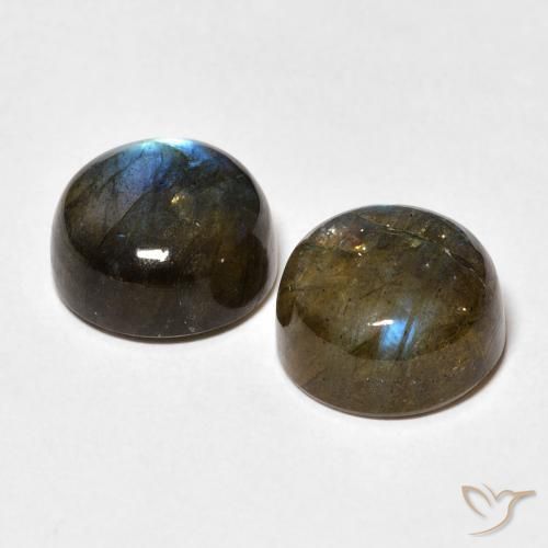 Shop natural 9.92ct マルチカラー ラブラドライト gems, ラウンド, from マダガスカル at GemSelect. In stock, global shipping!