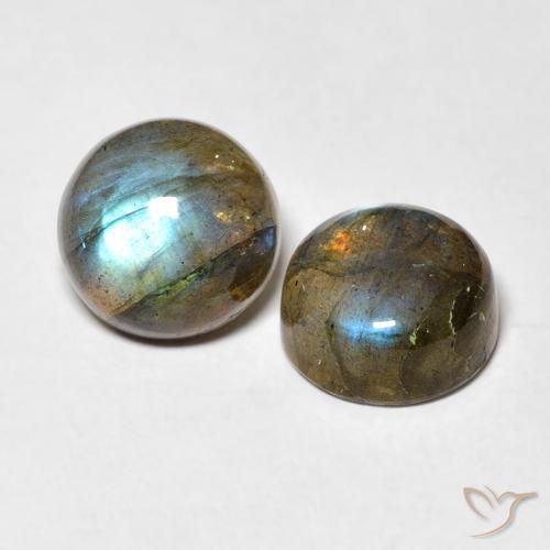 Shop natural 7.43ct マルチカラー ラブラドライト gems, ラウンド, from マダガスカル at GemSelect. In stock, global shipping!