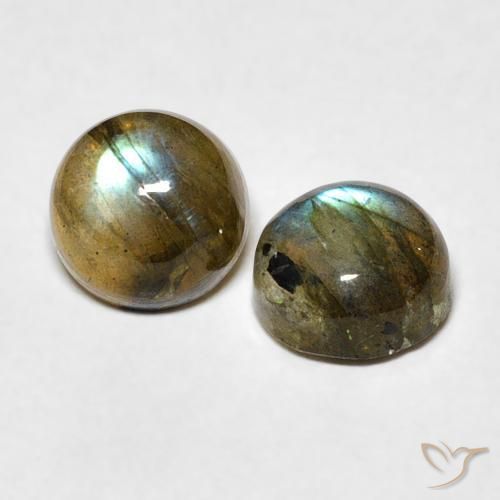 Shop natural 2.10ct マルチカラー ラブラドライト gems, ラウンド, from マダガスカル at GemSelect. In stock, global shipping!