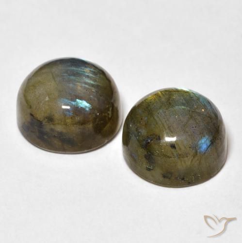 Shop natural 10.13ct マルチカラー ラブラドライト gems, ラウンド, from マダガスカル at GemSelect. In stock, global shipping!