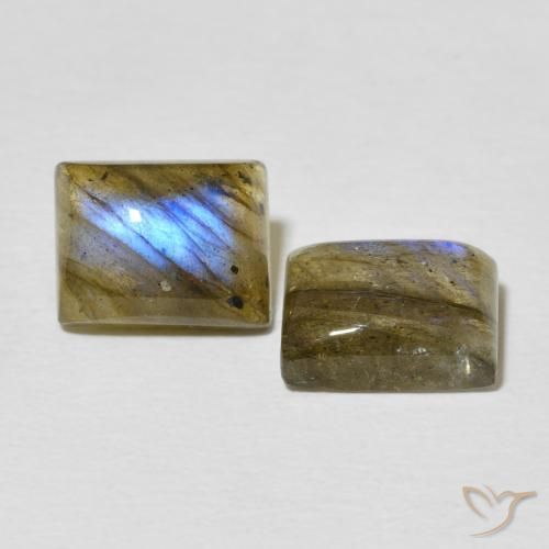 Shop natural 5.05ct マルチカラー ラブラドライト gems, バゲット, from マダガスカル at GemSelect. In stock, global shipping!