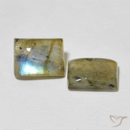 Shop natural 4.35ct マルチカラー ラブラドライト gems, バゲット, from マダガスカル at GemSelect. In stock, global shipping!