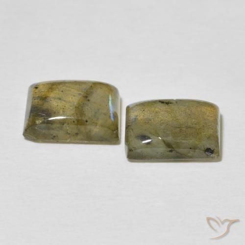 Shop natural 4.35ct マルチカラー ラブラドライト gems, バゲット, from マダガスカル at GemSelect. In stock, global shipping!