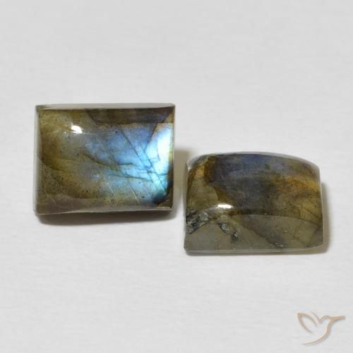 Shop natural 5.76ct マルチカラー ラブラドライト gems, バゲット, from マダガスカル at GemSelect. In stock, global shipping!