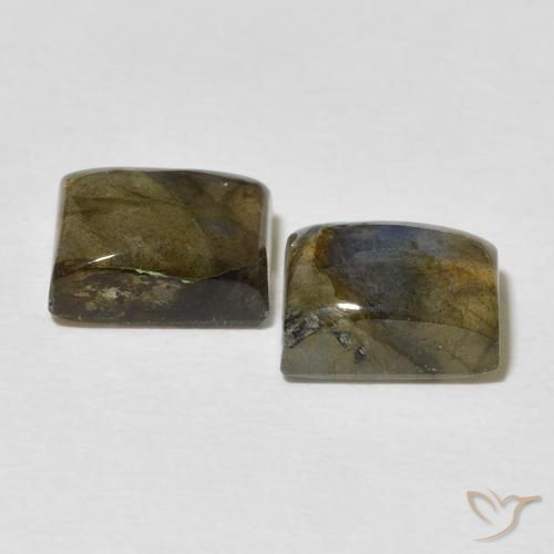 Shop natural 5.76ct マルチカラー ラブラドライト gems, バゲット, from マダガスカル at GemSelect. In stock, global shipping!