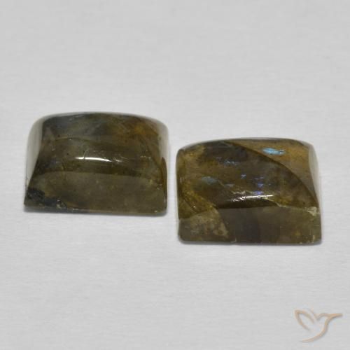 Shop natural 5.77ct マルチカラー ラブラドライト gems, バゲット, from マダガスカル at GemSelect. In stock, global shipping!