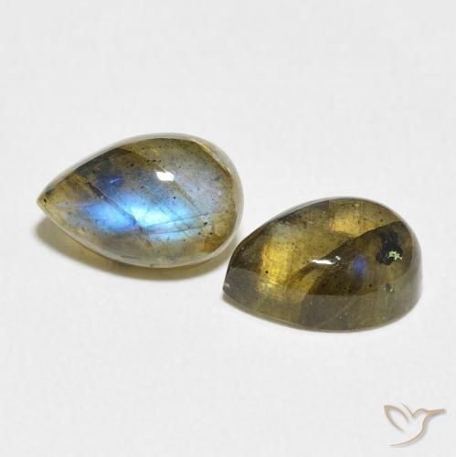 Shop natural 3.20ct マルチカラー ラブラドライト gems, 洋梨の形, from マダガスカル at GemSelect. In stock, global shipping!