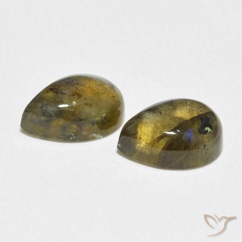 Shop natural 3.20ct マルチカラー ラブラドライト gems, 洋梨の形, from マダガスカル at GemSelect. In stock, global shipping!