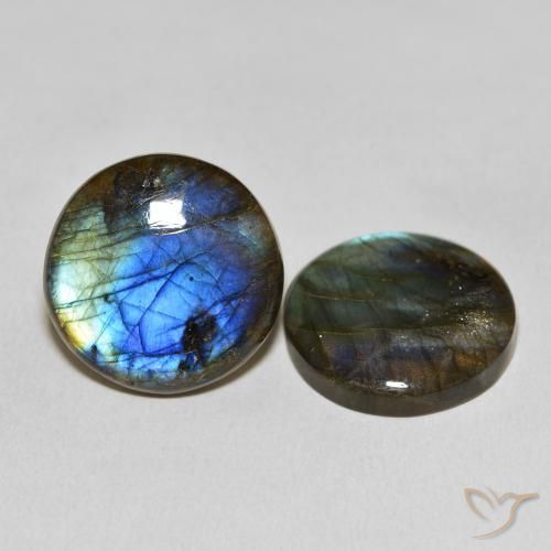 Shop natural 54.37ct マルチカラー ラブラドライト gems, ラウンド, from マダガスカル at GemSelect. In stock, global shipping!