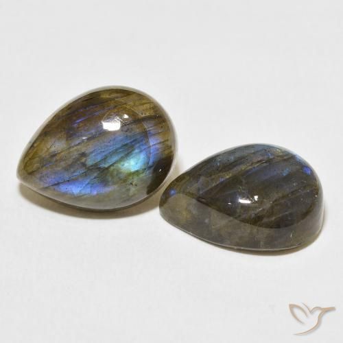 Shop natural 19.45ct マルチカラー ラブラドライト gems, 洋梨の形, from マダガスカル at GemSelect. In stock, global shipping!
