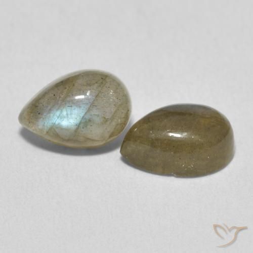 Shop natural 3.34ct マルチカラー ラブラドライト gems, 洋梨の形, from マダガスカル at GemSelect. In stock, global shipping!