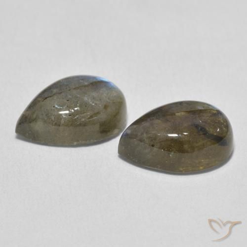 Shop natural 7.66ct マルチカラー ラブラドライト gems, 洋梨の形, from マダガスカル at GemSelect. In stock, global shipping!