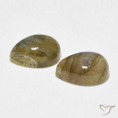 Shop natural 3.39ct マルチカラー ラブラドライト gems, 洋梨の形, from マダガスカル at GemSelect. In stock, global shipping!
