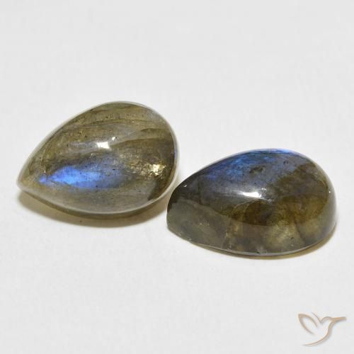 Shop natural 13.55ct マルチカラー ラブラドライト gems, 洋梨の形, from マダガスカル at GemSelect. In stock, global shipping!