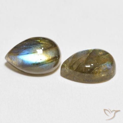 Shop natural 7.64ct マルチカラー ラブラドライト gems, 洋梨の形, from マダガスカル at GemSelect. In stock, global shipping!