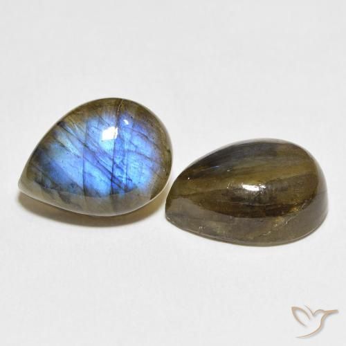 Shop natural 19.24ct マルチカラー ラブラドライト gems, 洋梨の形, from マダガスカル at GemSelect. In stock, global shipping!