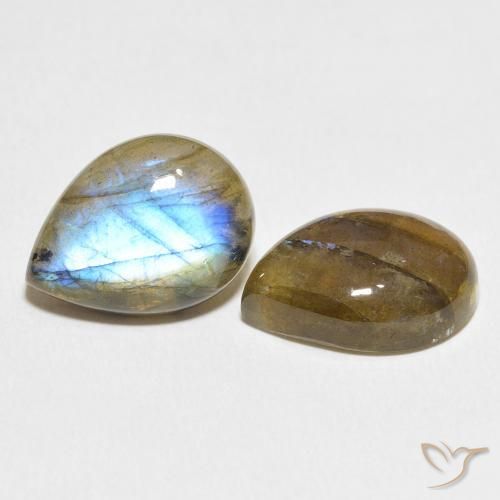 Shop natural 16.50ct マルチカラー ラブラドライト gems, 洋梨の形, from マダガスカル at GemSelect. In stock, global shipping!