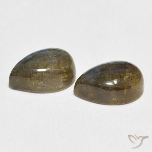 Shop natural 7.71ct マルチカラー ラブラドライト gems, 洋梨の形, from マダガスカル at GemSelect. In stock, global shipping!