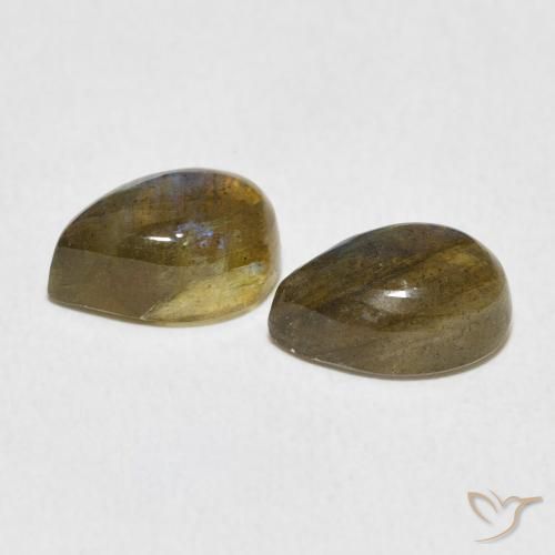 Shop natural 4.79ct マルチカラー ラブラドライト gems, 洋梨の形, from マダガスカル at GemSelect. In stock, global shipping!