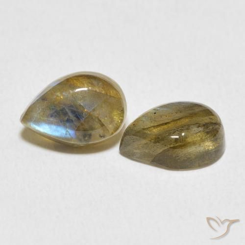 Shop natural 4.73ct マルチカラー ラブラドライト gems, 洋梨の形, from マダガスカル at GemSelect. In stock, global shipping!