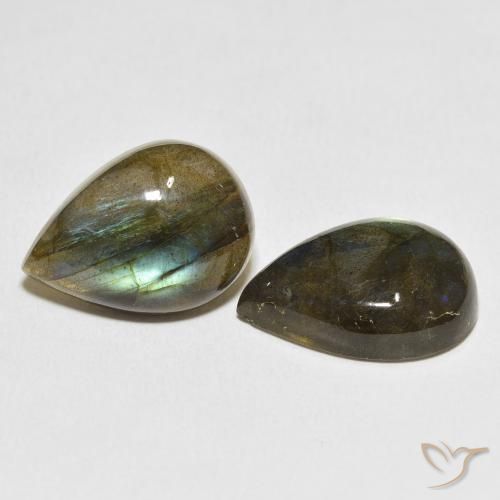 Shop natural 10.82ct マルチカラー ラブラドライト gems, 洋梨の形, from マダガスカル at GemSelect. In stock, global shipping!