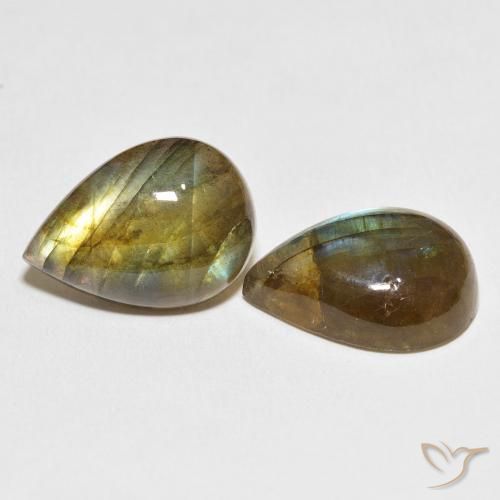 Shop natural 22.48ct マルチカラー ラブラドライト gems, 洋梨の形, from マダガスカル at GemSelect. In stock, global shipping!